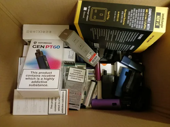 APPROXIMATELY 20 VAPES, E-CIGARETTES & ACCESSORIES TO INCLUDE VAPORESSO GEN PT60, VOOPOO ARGUS Z, NITECORE INTELLICHARGER, ETC