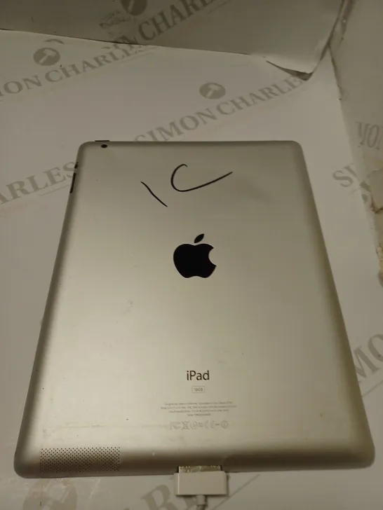 APPLE IPAD 16GB MODEL A1395