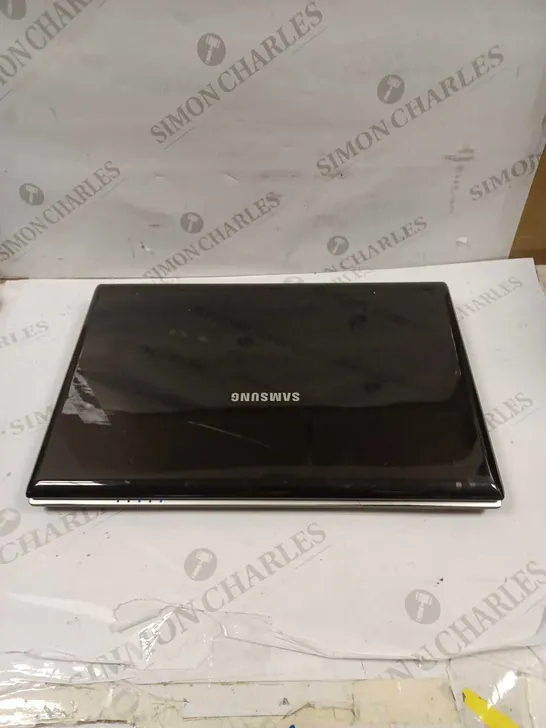 SAMSUNG R519 LAPTOP 