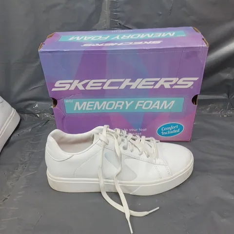 BOXED PAIR OF SKETCHERS MEMORY FOAM CLASSIC EDEN WHITE SNEAKER SIZE 4 1/2 