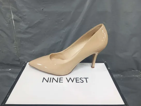 BOXED NINE WEST FLAX BLUSH PATENT SIZE 8