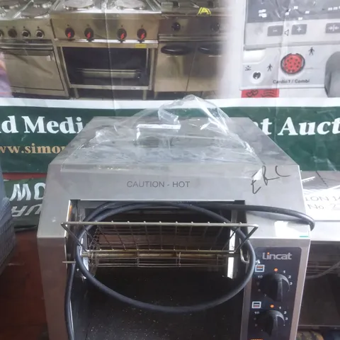 LINCAT COMMERCIAL 2400W TOASTER