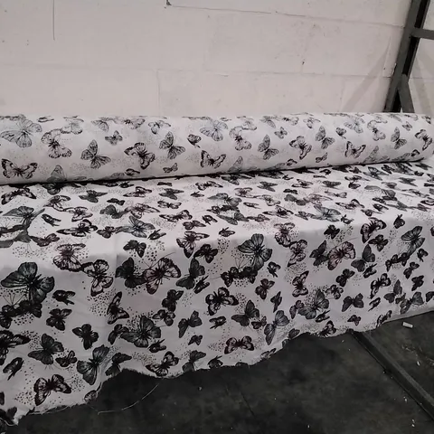 ROLL OF BUTTERFLY DECORATED LINEN APPROXIMATELY 100MX1.5M 