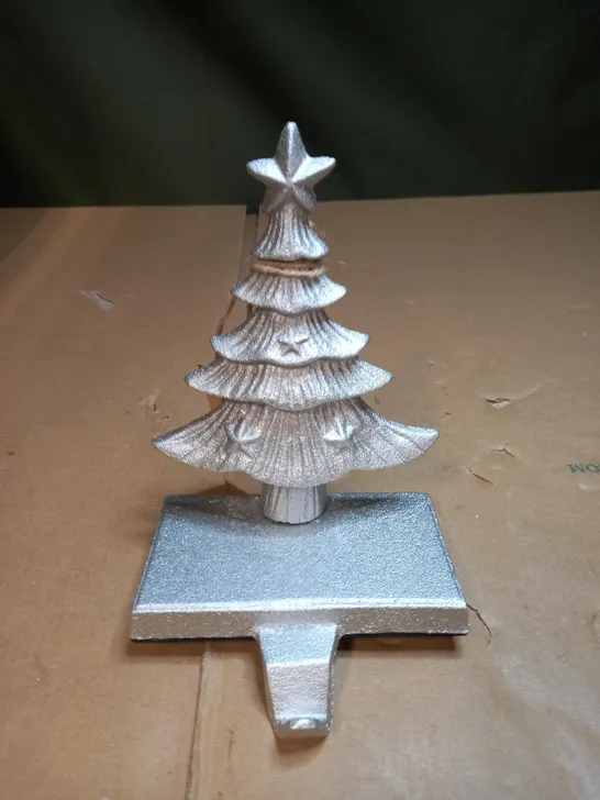 DIBOR CAST IRON CHRISTMAS TREE STOCKING HOLDER 