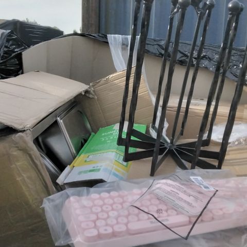 PALLET OF ASSORTED ITEMS INCLUDING CATERING FOOD TRAYS, BLACK METAL ORNAMENT, CAT SCRATCH POST, PET CARRIER BAG, SADES PINK MOUSE AND KEYBOARD