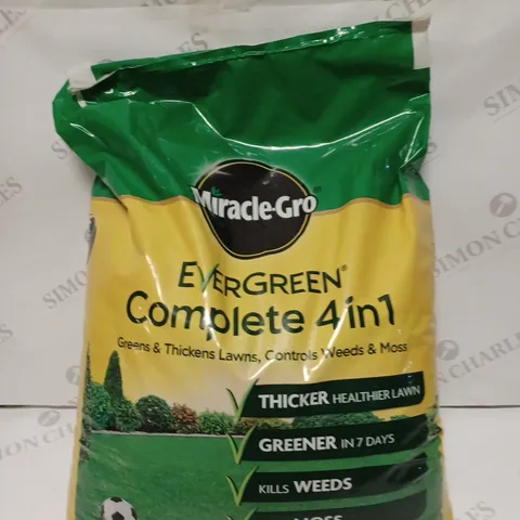 MIRACLE-GRO EVERGREEN COMPLETE 4-IN-1