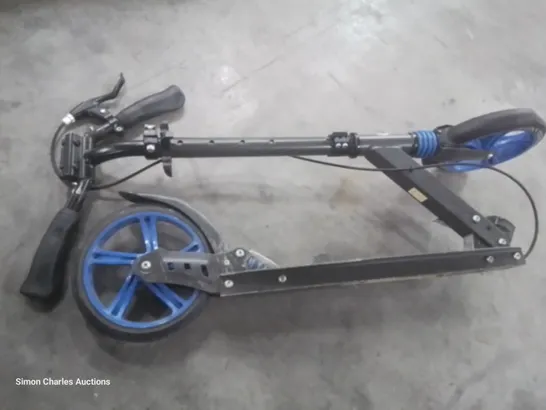 FOLDING ELECTRIC SCOOTER