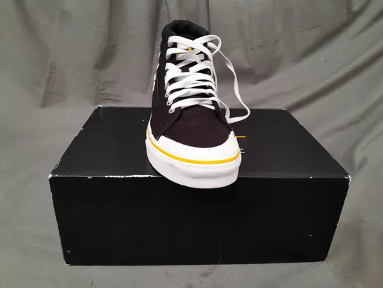 BOXED PAIR OF VANS NATION GEOGRAPHIC SK8-HI REISSUE 13 SHOES IN BLACK UK SIZE 5.5