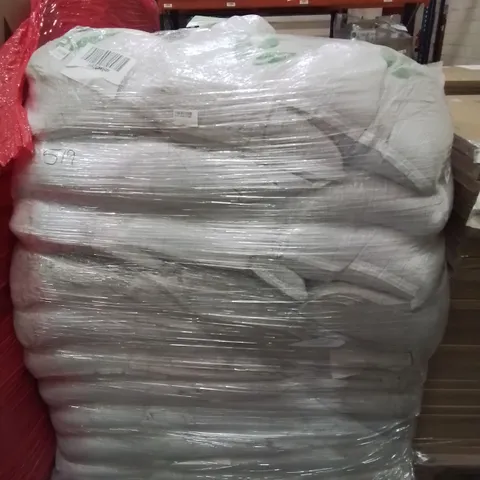 PALLET CONTAINING LARGE AMOUNT OF 10KG A1 LAWN SEED