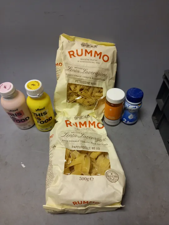 APPROXIMATELY 8 ASSORTED FOOD/DRINK PRODUCTS TO INCLUDE RUMMO PASTA, YFOOD DRINKS, WINTER DEFENCE GUMMIES ETC - COLLECTION ONLY 