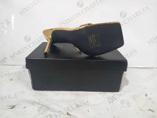 BOXED PAIR OF EGO SUNAK OPEN TOE HEELS IN TEXTURED METALLIC GOLD COLOUR UK SIZE 6