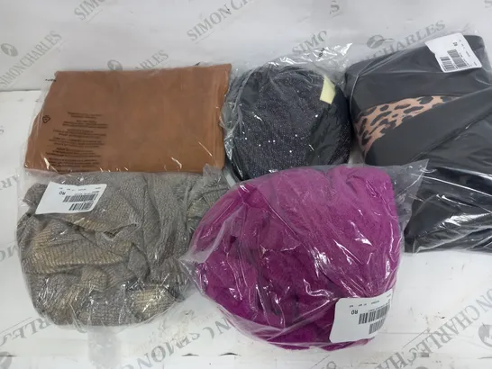 BOX OF APPROXIMATELY 15 ASSORTED CLOTHING ITEMS TO INCLUDE LONG SLEEVE DRESS, BROWN LEATHER SKIRT, SEQUIN TOP ETC