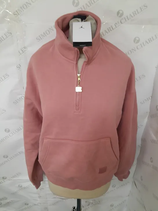 JORDAN WOMENS OVERSIZED FIT PULL OUVER JUMPER IN  BLUSH - XS