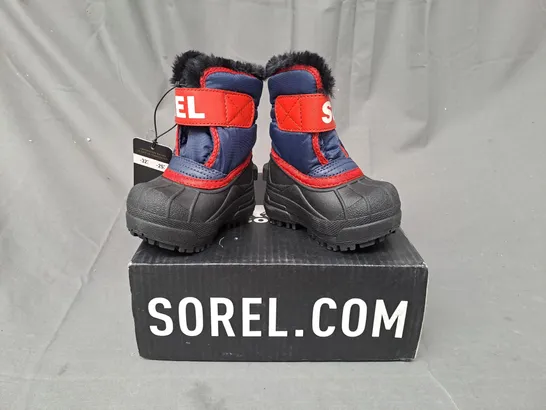 BOXED PAIR OF SOREL TODDLER SNOW COMMANDER BOOTS IN NAVY/RED/BLACK UK SIZE 3