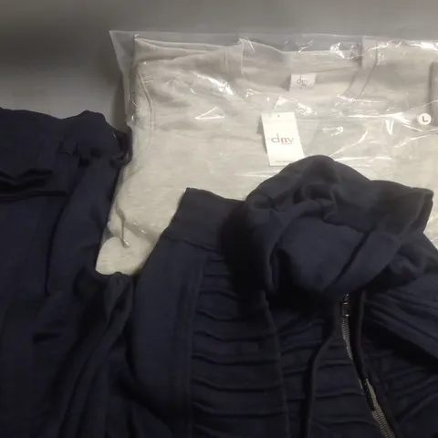 BOX OF APPROX 15 ASSORTED CLOTHING ITEMS TO INCLUDE - DNV GREY JUMPER , NAVY ZIP UP JACKET , TRACKSUIT PANTS ETC