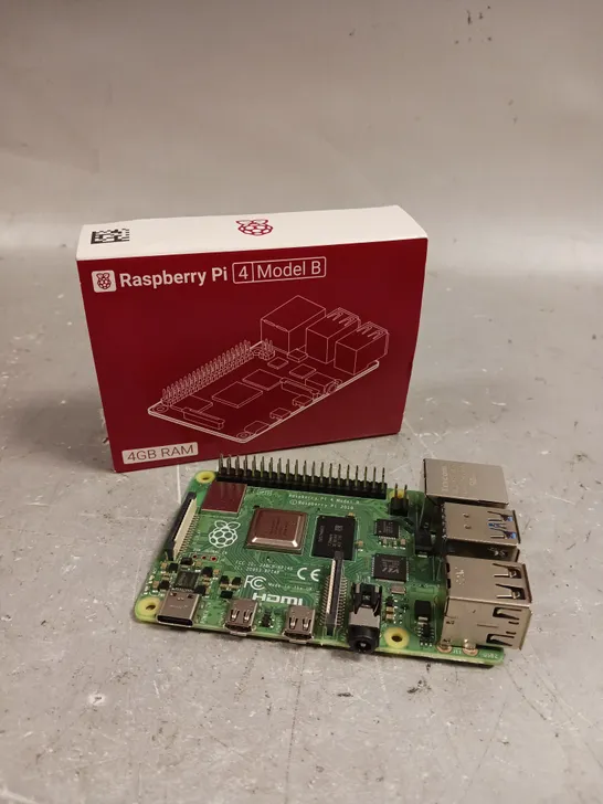 BOXED RASPBERRY PI 4 MODEL B 