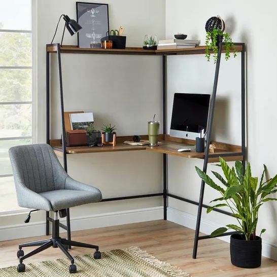 BOXED FULTON CORNER LADDER DESK PINE (2 BOXES)