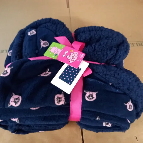 M&S PERCY PIG THROW