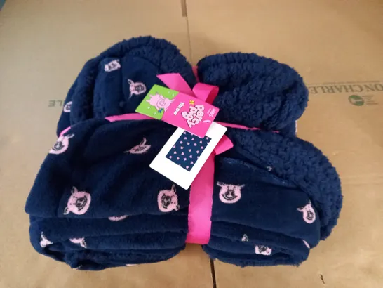 M&S PERCY PIG THROW