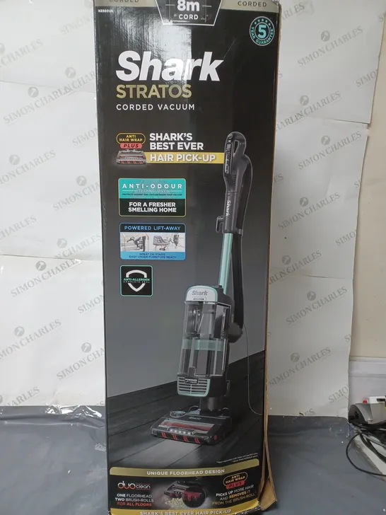 BOXED SHARK STRATOS UPRIGHT VACUUM CLEANER NZ860UK