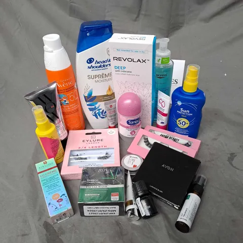 APPROXIMATELY 20 ASSORTED COSMETIC PRODUCTS TO INCLUDE EYLURE FALSE EYELASHES, ERBORIAN CC EYE CONTOUR CREAM, CHARLES WORTHINGTON LEAVE IN SUN PROTECT HAIR SPRAY ETC