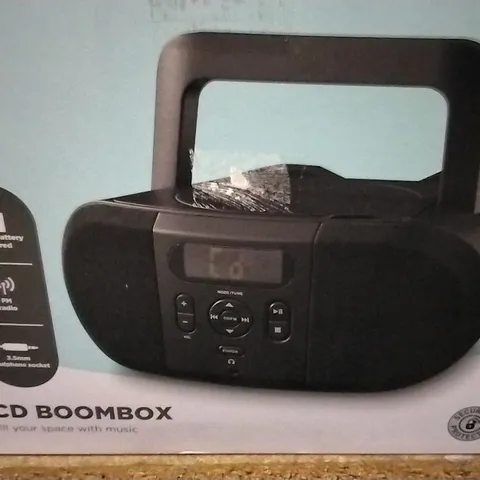 CD BOOMBOX