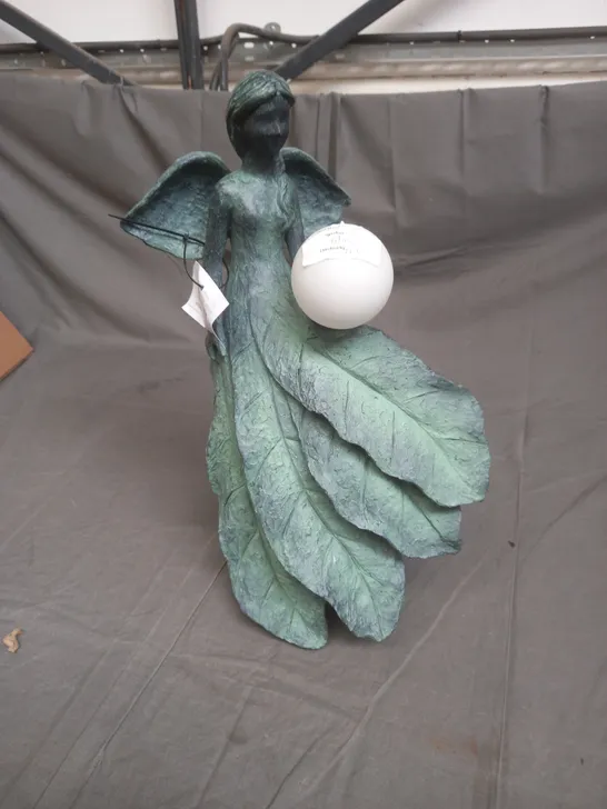 MY GARDEN STORIES LEAF FAIRY WITH SOLAR LED BALL