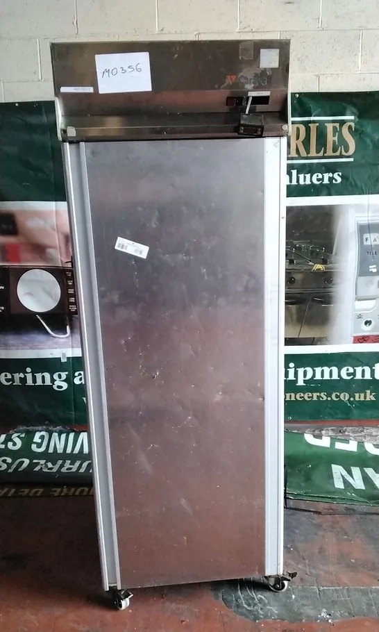 CARAVELL COMMERCIAL SINGLE FRIDGE/CHILLER SIRIUS 771 MUXTR