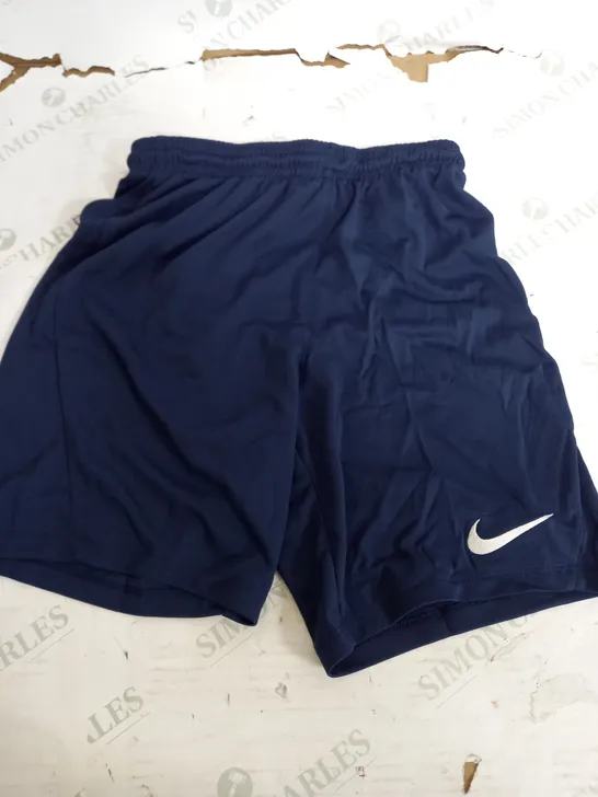 NIKE DRI FIT NAVY SHORTS - SMALL