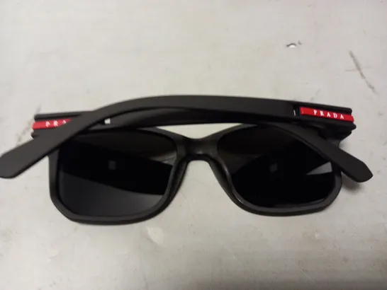 BOXED PRADA SUNGLASSES (5101)