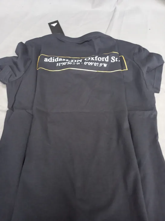 ADIDAS BLACK T-SHIRT - SMALL