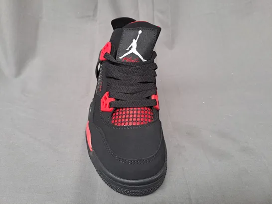 PAIR OF NIKE AIR JORDAN SHOES IN BLACK/RED UK SIZE 3