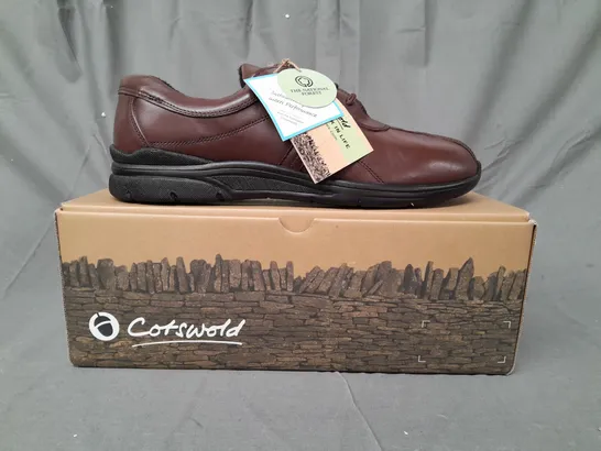 BOXED PAIR OF COTSWOLD LACE UP SHOES IN BROWN UK SIZE 10