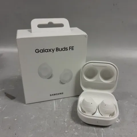 BOXED SAMSUNG GALAXY BUDS FE WIRELESS EARPHONES 