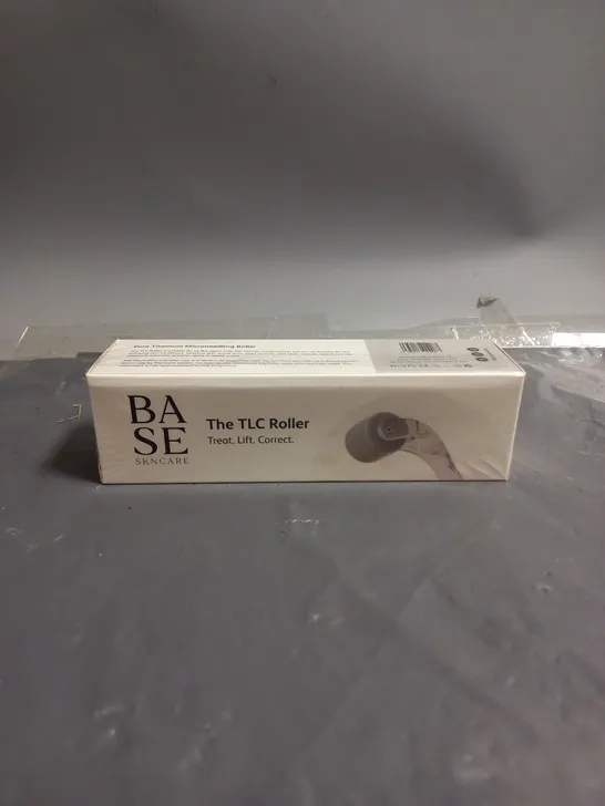 SEALED BASE SKINCARE THE TLC ROLLER