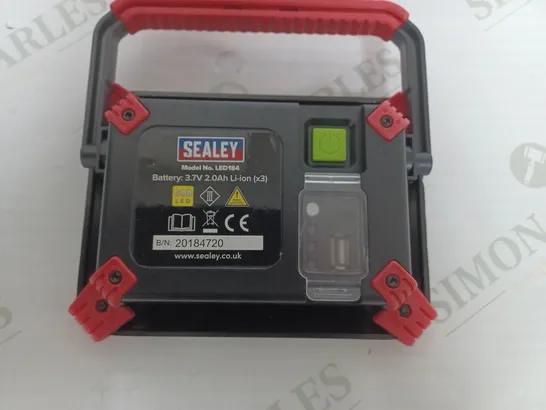 BOXED SEALEY 20W COB RECHARGEABLE PORTABLE FLOODLIGHT AND POWER BANK 