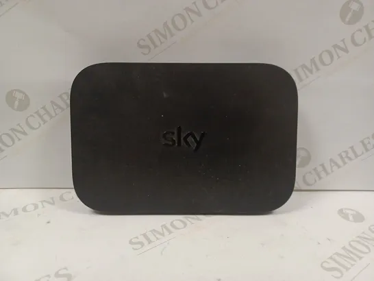 SKY EM150 Q MINI BOX