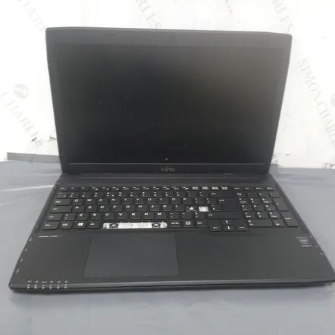 FUJITSU LIFEBOOK A514 15 INCH I3-4005U 1.70GHZ