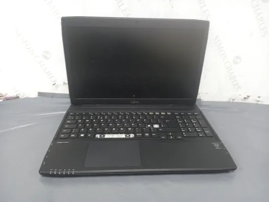 FUJITSU LIFEBOOK A514 15 INCH I3-4005U 1.70GHZ