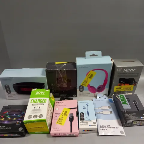 APPROXIMATELY 25 ASSORTED ELECTRICAL PRODUCTS TO INCLUDE WIRELESS EARBUDS, LED LIGHT STRIP, HEADPHONES ETC
