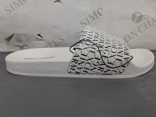 BOXED PAIR OF ARMANI EXCHANGE SLIDERS IN WHITE UK SIZE 7