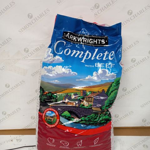 ARKWRIGHTS COMPLETE WITH BEEF DOG FOOD 15KG EXPIRY DATE FEB 2023