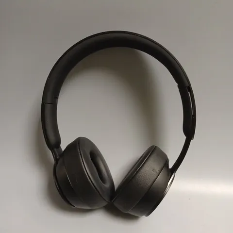 BEATS SOLO PRO WIRELESS OVER EAR HEADPHONES IN BLACK 