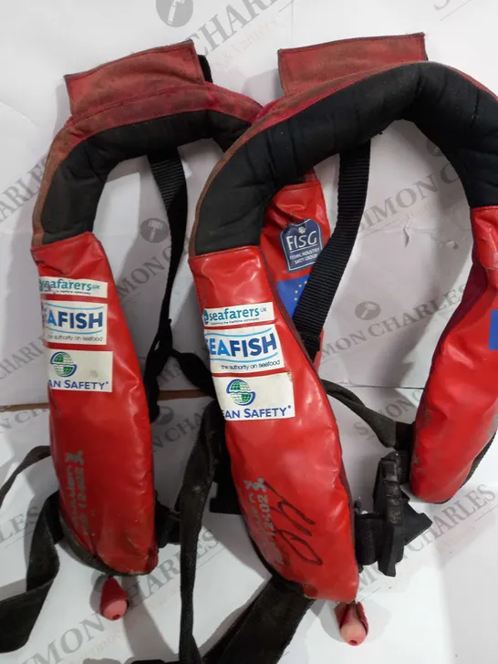 LOT OF 2 SEAFARERS LIFE VEST 