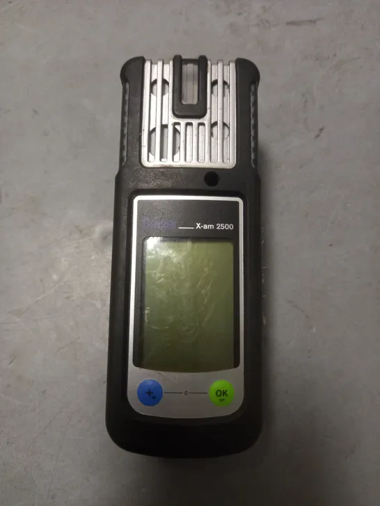 UNBOXED DRAGGER X-AM 2500 GAS DETECTOR