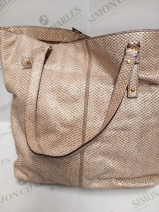 JUICY COUTURE PAIGE SLIM TOTE NATURAL SNAKE BAG