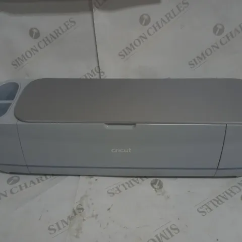 CRICUT MAKER 3 