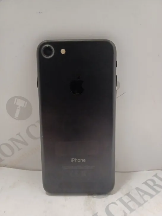 APPLE IPHONE 7 (A1778) SMARTPHONE