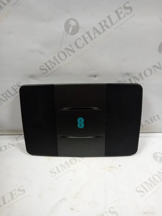 EE SMART HUB 