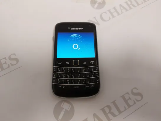 BLACKBERRY BOLD 9900 - BLACK